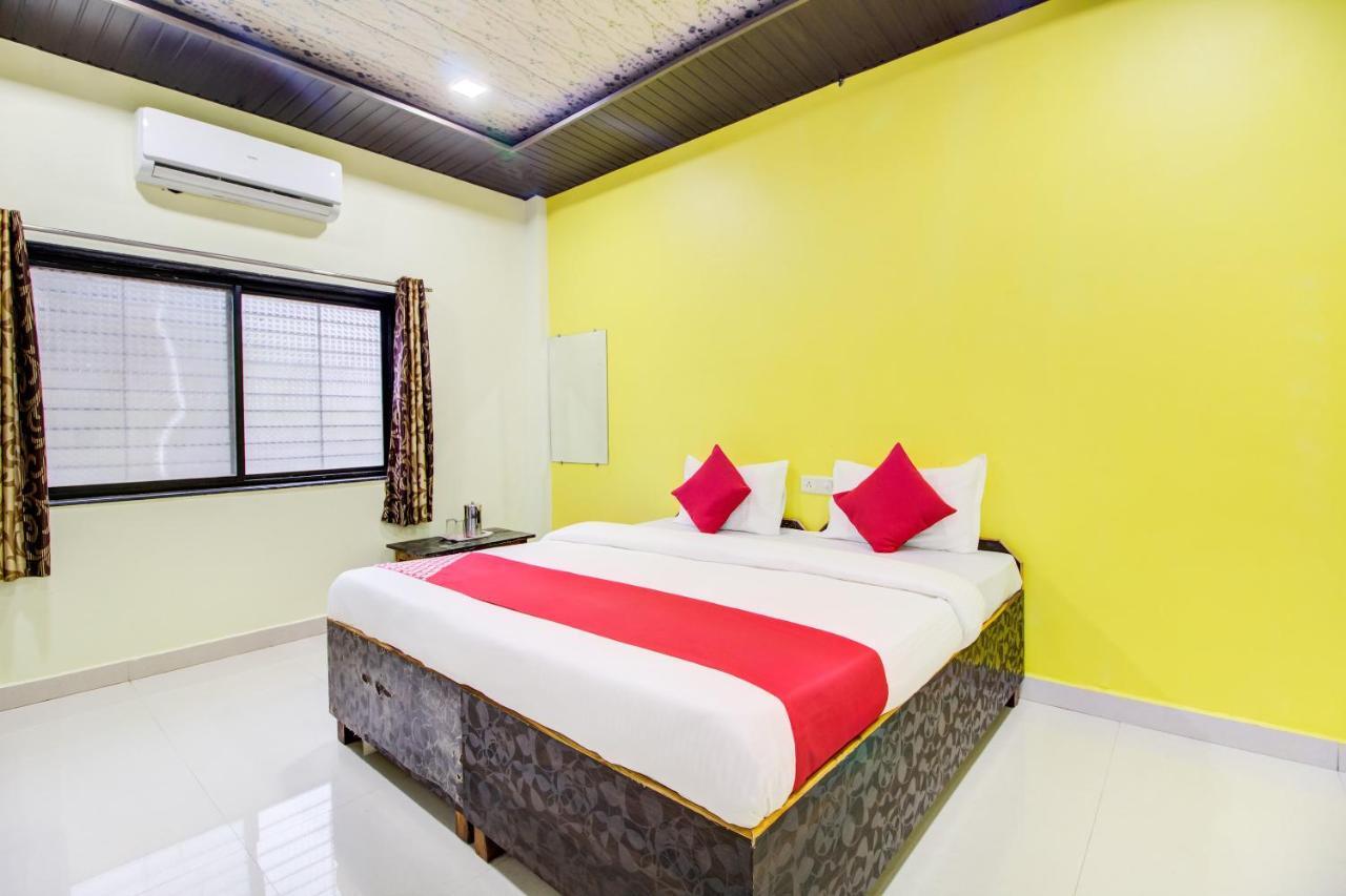 Oyo 48915 Chaitanya Green Park Hotel Vani Esterno foto
